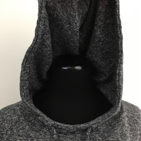 Oakley | Heather Gray Cropped Hoodie Top - Picture 7 of 8